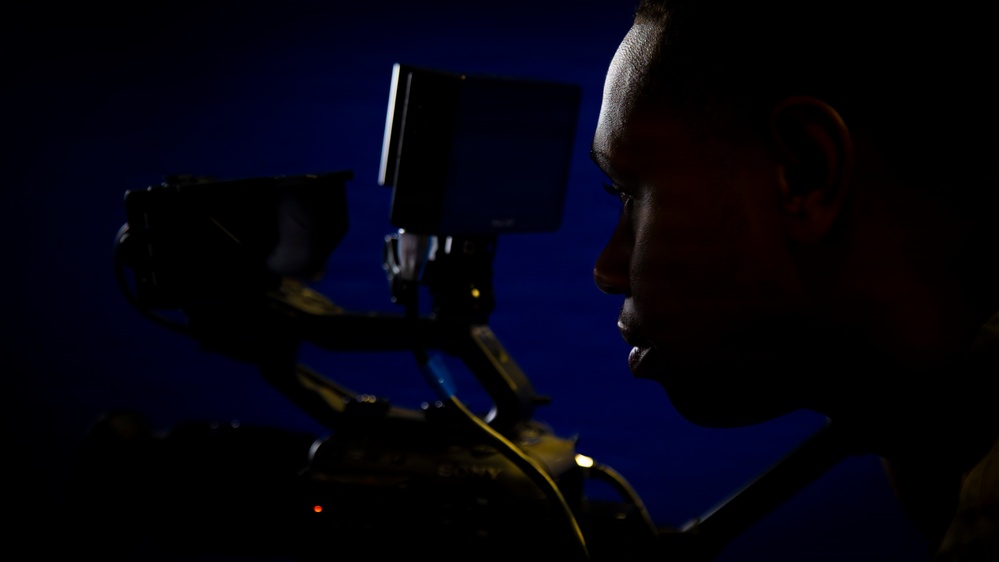 Showcasing Unique Careers: 4th POG Supports Army Marketing (AMEO)