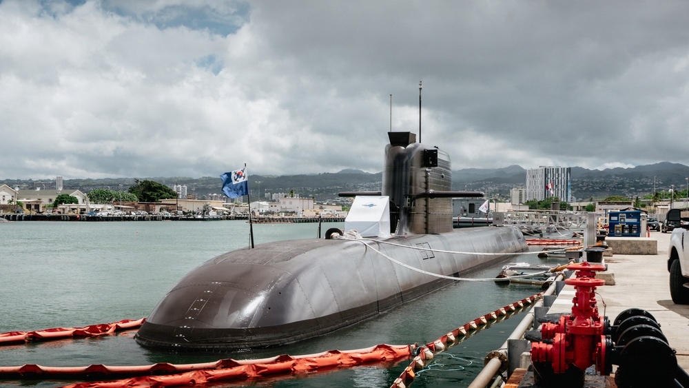 Republic of Korea Submarine Dosan Ahn Changho (SS 083) arrives in Hawaii for RIMPAC 26