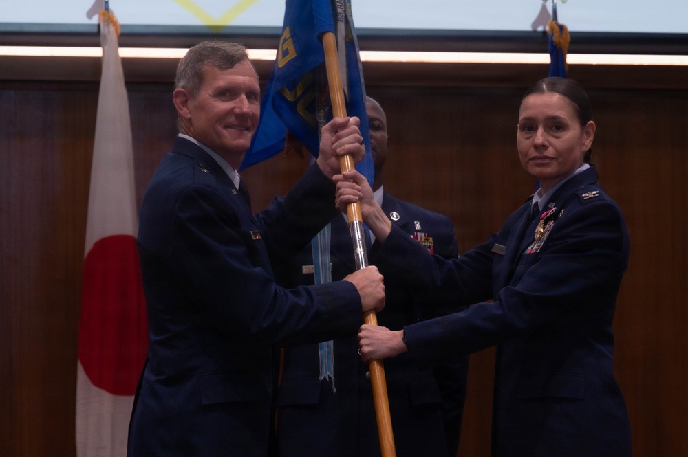18th Med Group commanders pass the torch