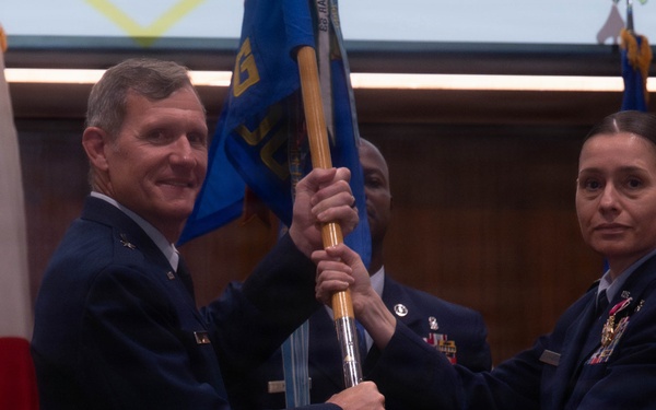 18th Med Group commanders pass the torch