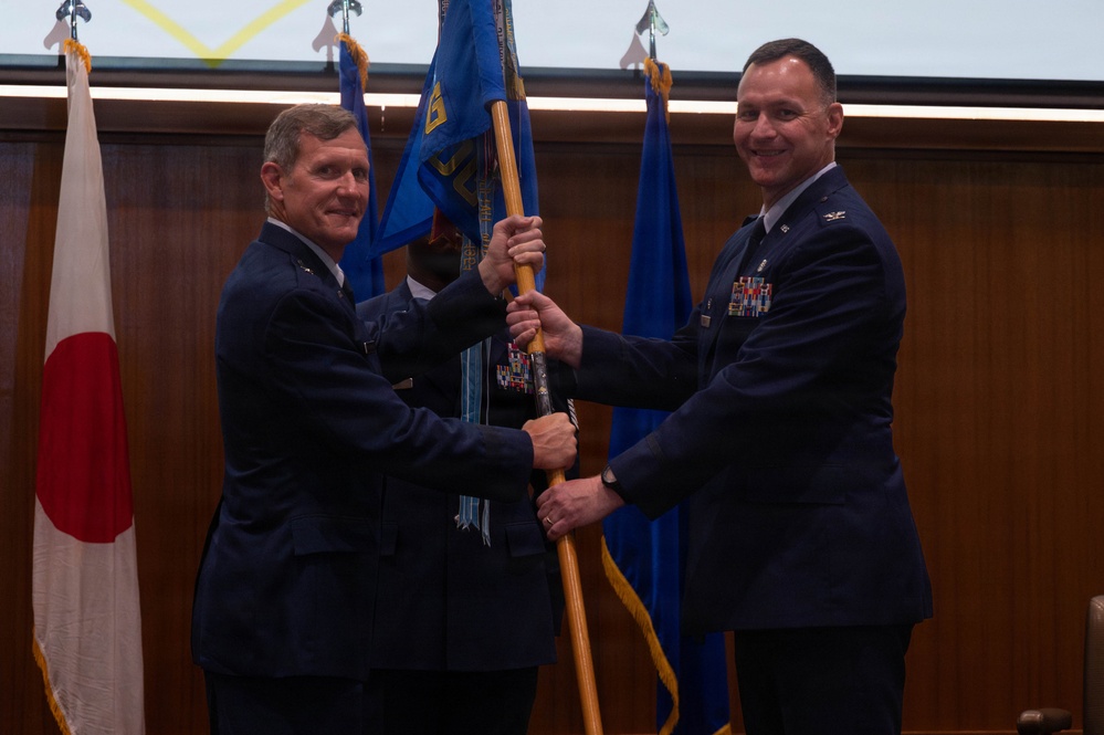 18th Med Group commanders pass the torch