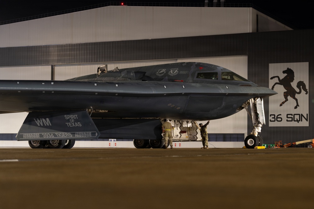 B-2 Spirit demonstrates long-range strike capabilities in Indo-Pacific
