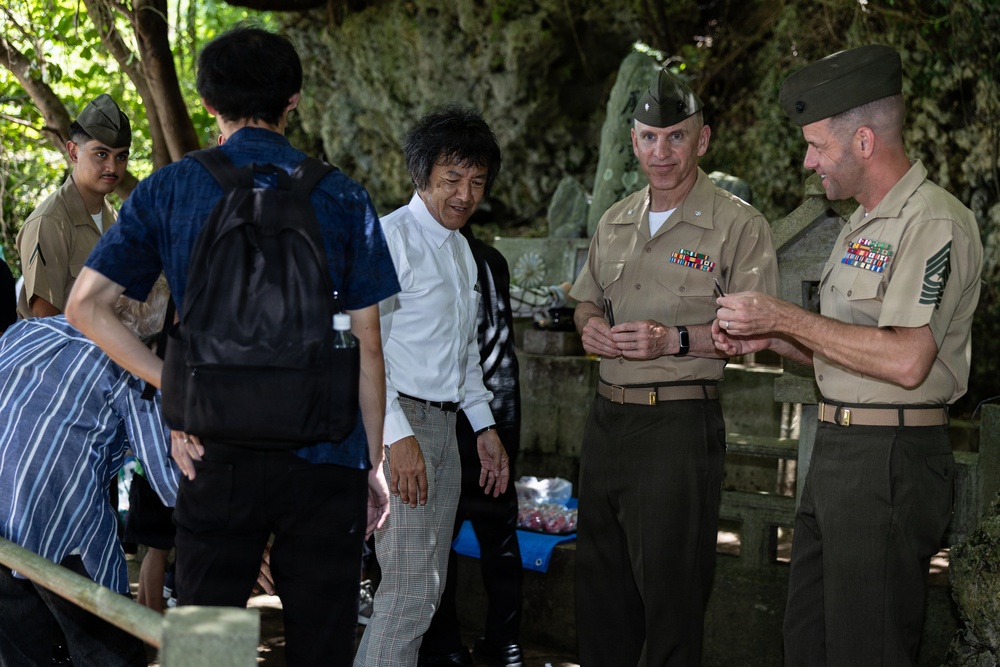 Marines visit Hamahiga Island memorial site