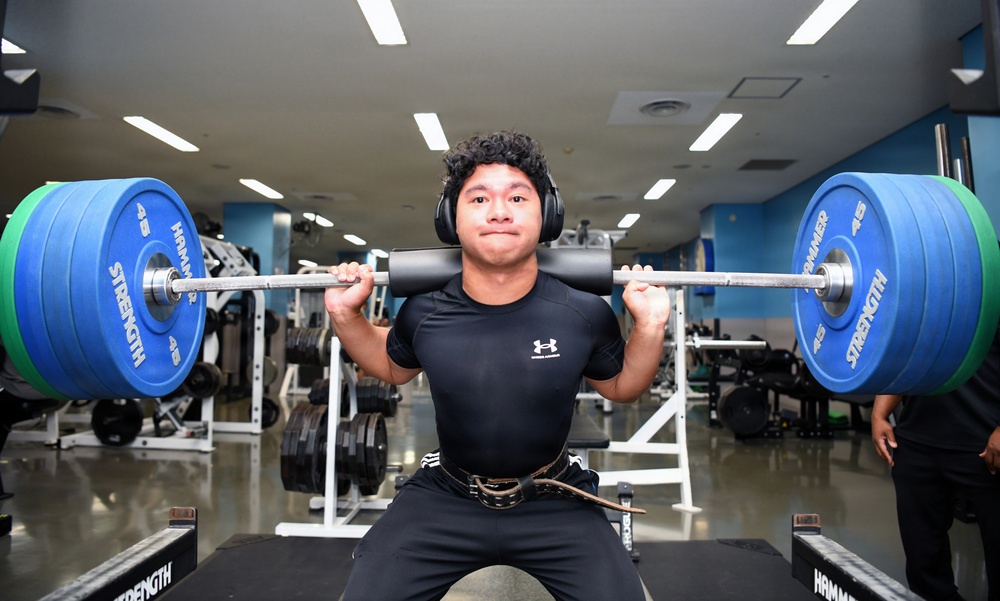 Carrying the Weight: Camp Zama teen becomes youngest to join installation’s 1,000 Pound Club