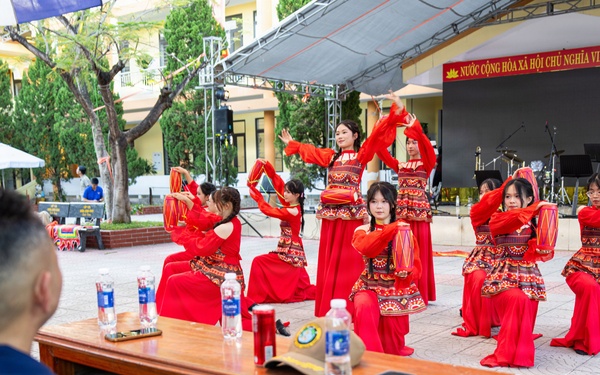 Pacific Partnership 2026 Conduct Cultural Exchange Events at Phan Đình Phùng High School in Quang Tri, Vietnam,