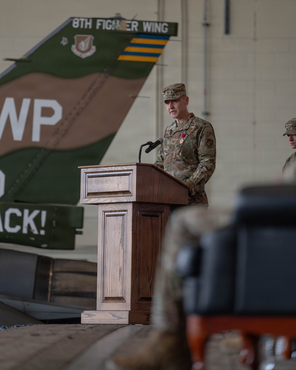 8th MSG holds change of command ceremony