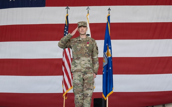 8th MSG holds change of command ceremony