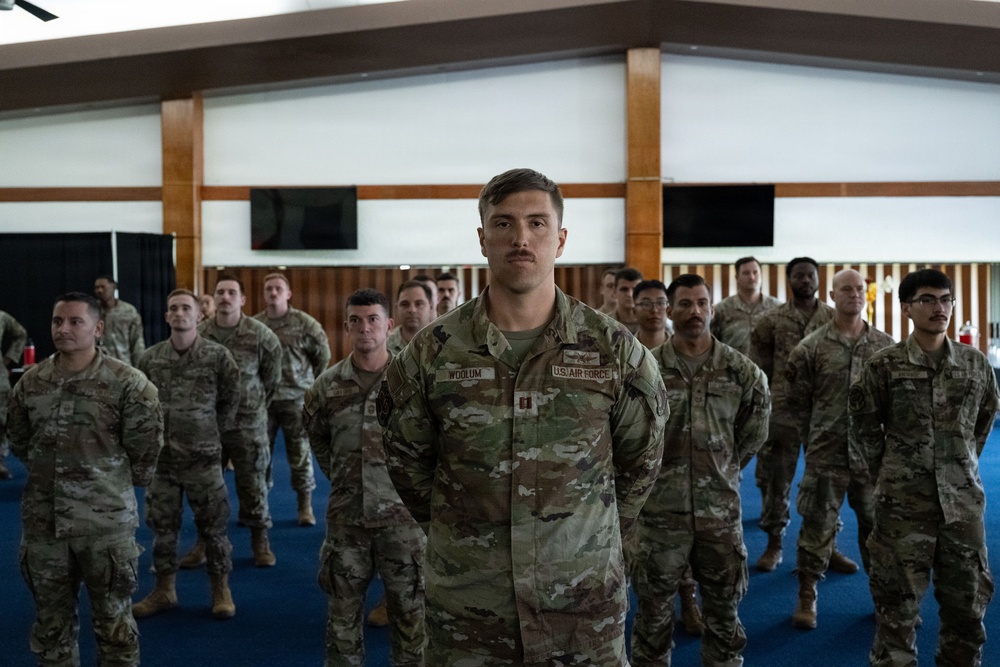 Andersen welcomes new 644 CBCS commander