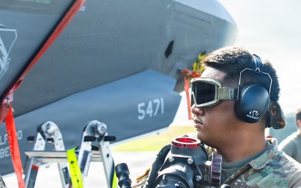 Army Fuelers Support Air Operations During Valiant Shield