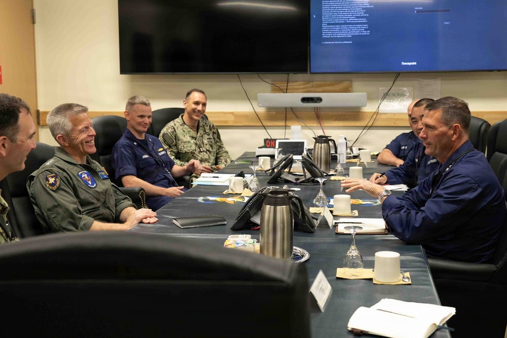 U.S. Coast Guard Pacific Area visits C7F