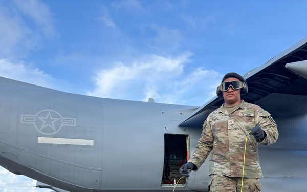 Army Fuelers Support Air Operations During Valiant Shield