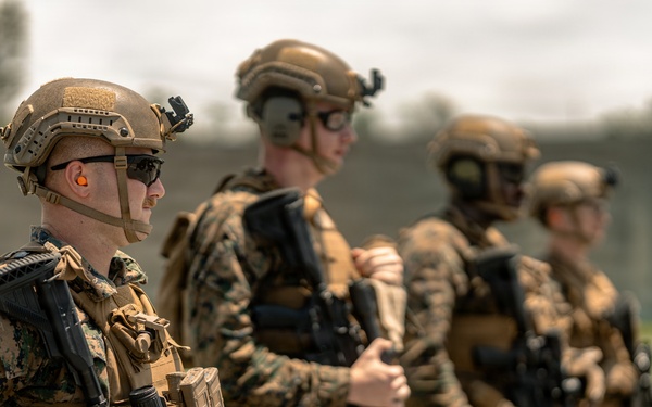 U.S. Marines Conduct Short Bay Drills