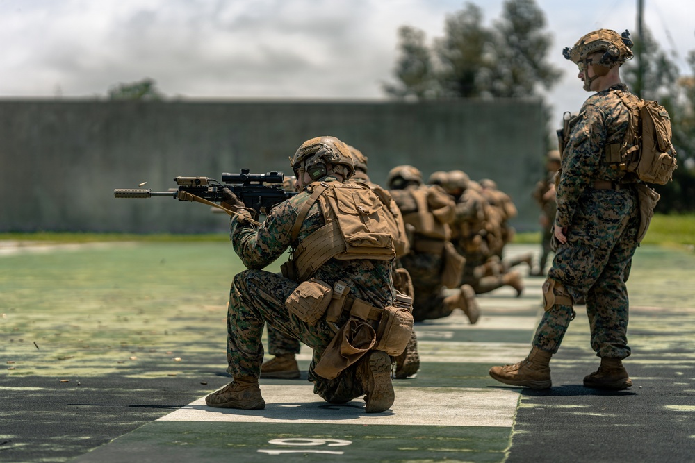 U.S. Marines Conduct Short Bay Drills