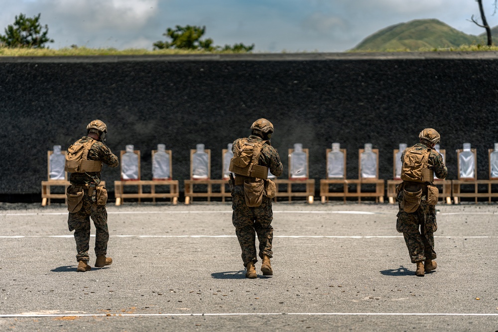 U.S. Marines Conduct Short Bay Drills