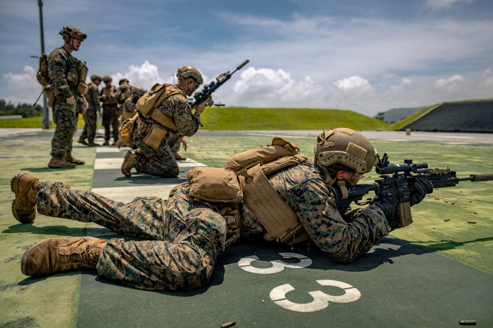 U.S. Marines Conduct Short Bay Drills