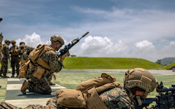 U.S. Marines Conduct Short Bay Drills