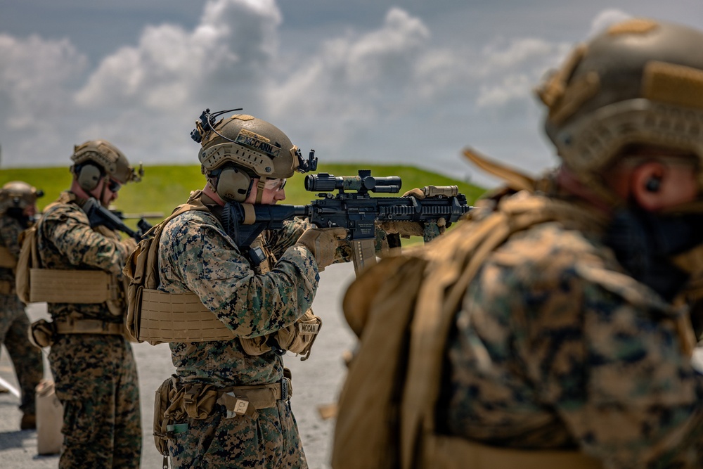 U.S. Marines Conduct Short Bay Drills
