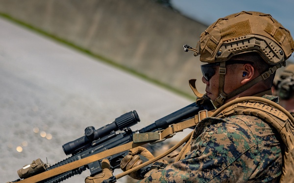 U.S. Marines Conduct Short Bay Drills