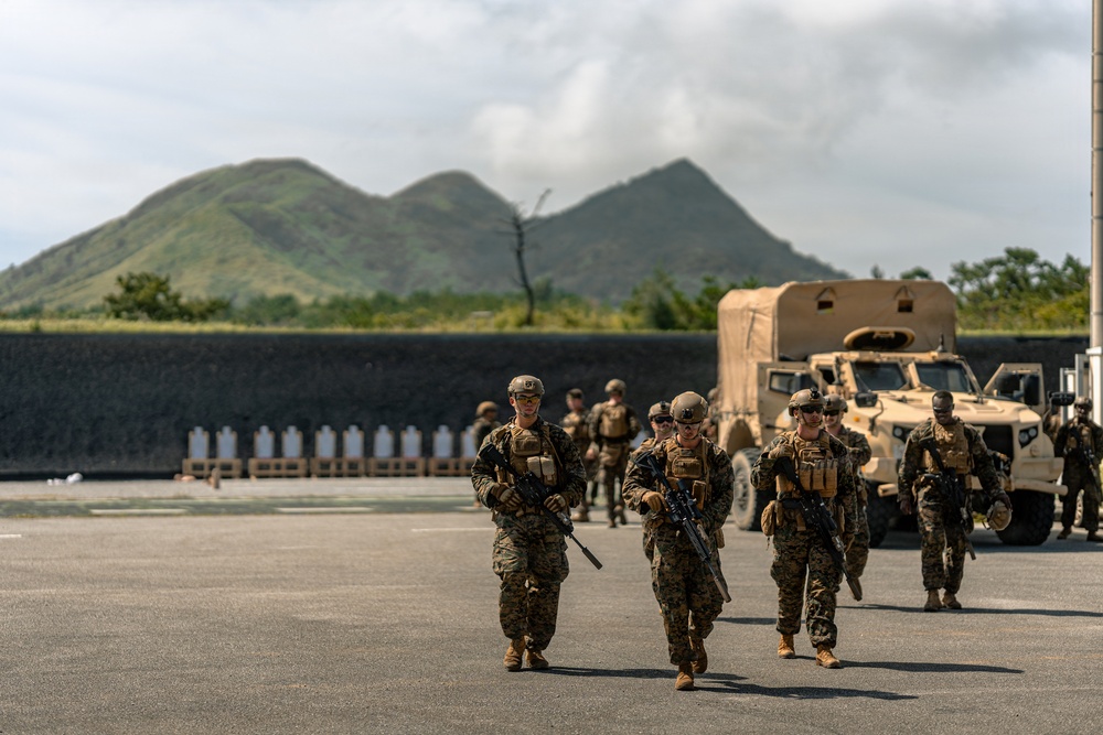 U.S. Marines Conduct Short Bay Drills
