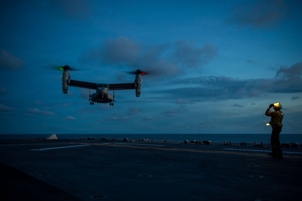 Boxer Sailors Conduct Flight Operations