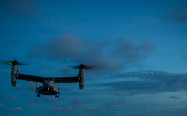 Boxer Sailors Conduct Flight Operations