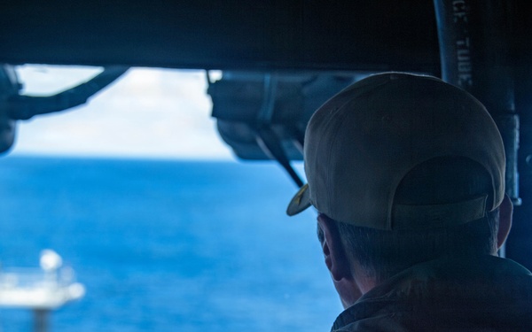 USS Boxer Conducts RAS with USNS Henry J. Kaiser