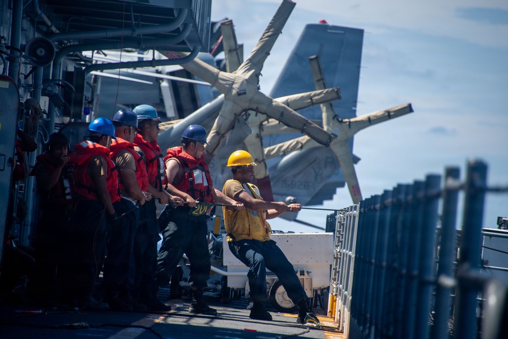 USS Boxer Conducts RAS with USNS Henry J. Kaiser
