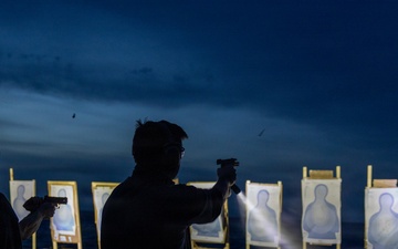 USS Oscar Austin (DDG 79) Conducts Live Fire