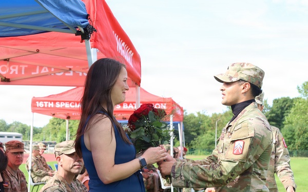 16th Special Troops Battalion Change of Command Ceremony