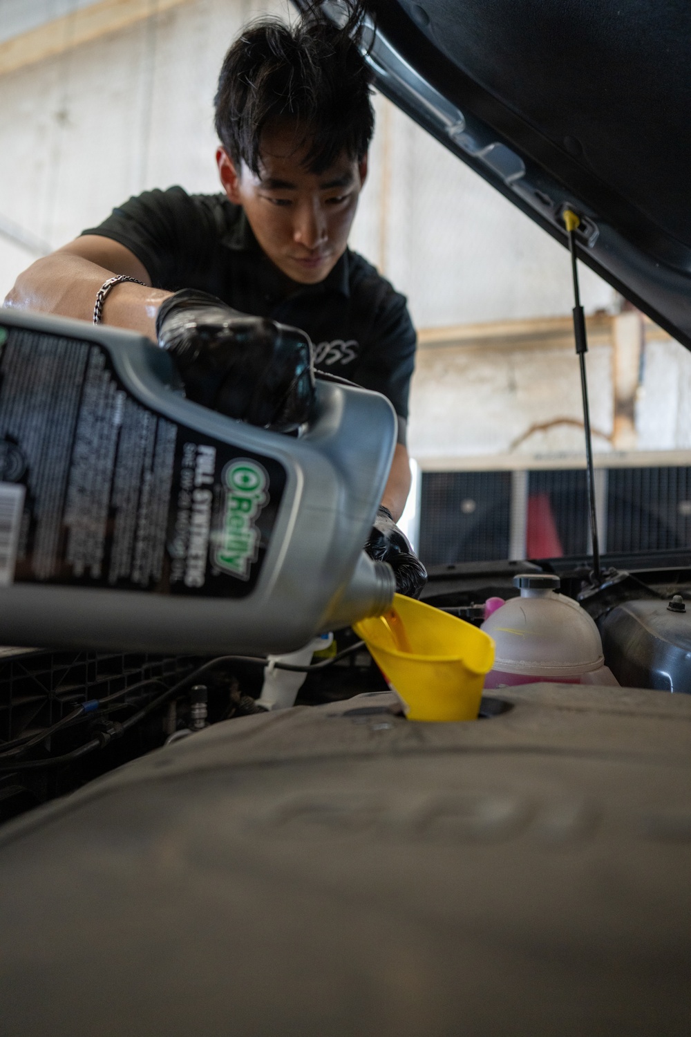 Service members gain hands-on vehicle maintenance skills at JBSA-Lackland
