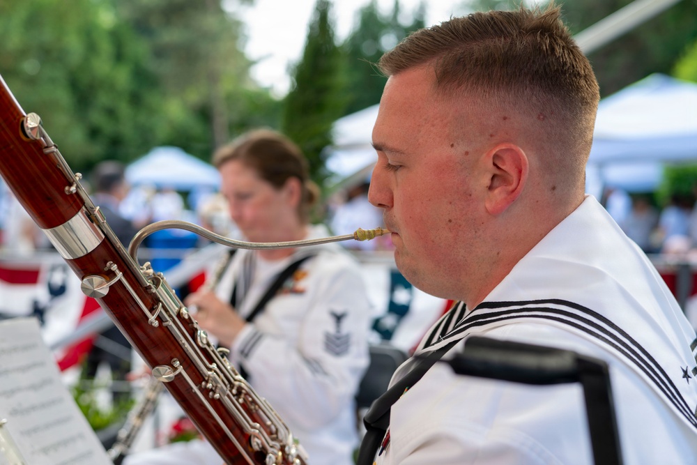 Naval Quintet plays reception250