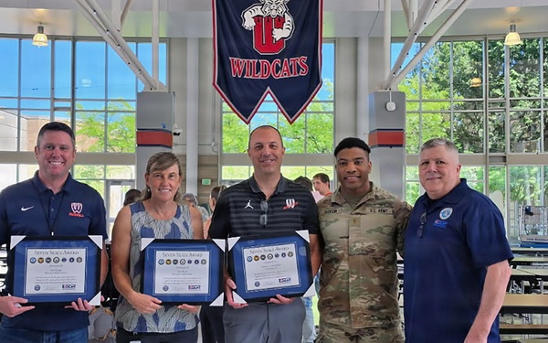 School Counselor and Oregon Army National Guard Officer Recognizes Supportive Employers