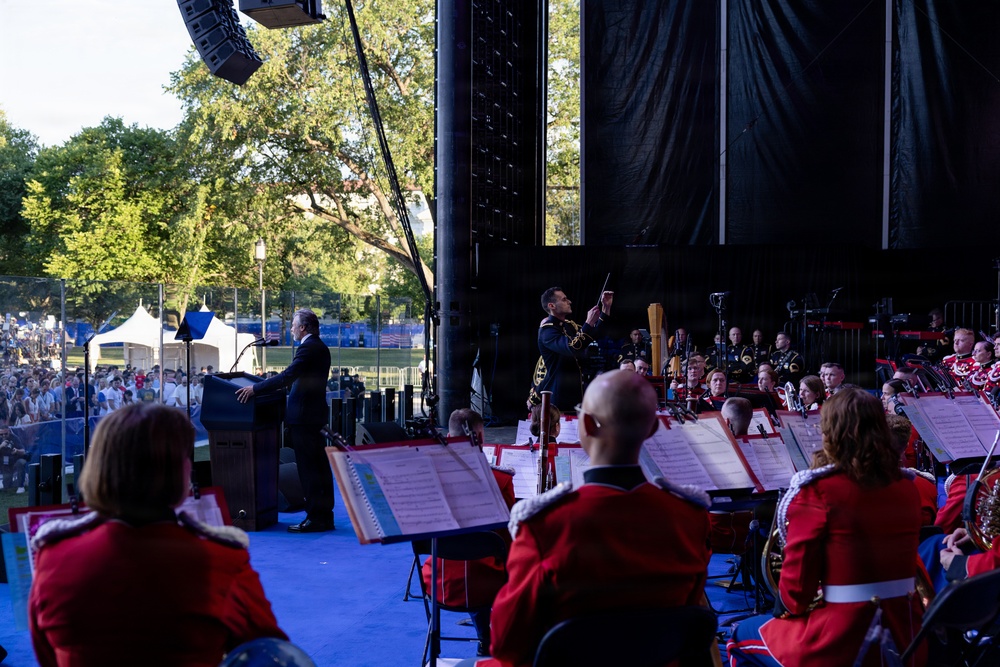 Joint Armed Forces Chorus Performs at Great American State Fair Kickoff