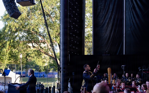 Joint Armed Forces Chorus Performs at Great American State Fair Kickoff