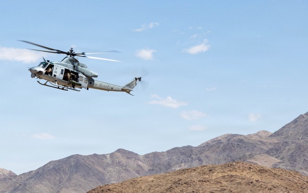 Marines with MWSS-473 conduct a Forward Arming and Refueling Point exercise during SLTE 3-26