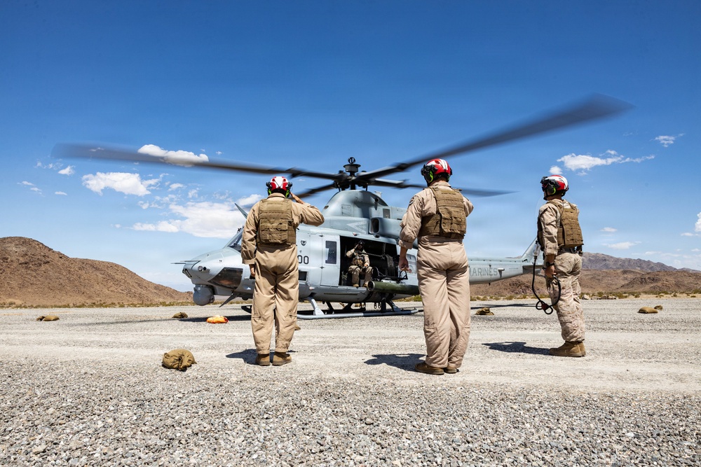 Marines with MWSS-473 conduct a Forward Arming and Refueling Point exercise during SLTE 3-26