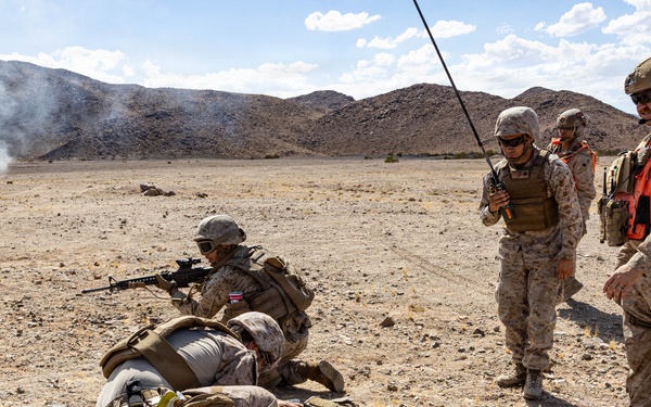 Marines with MWSS-473 conduct a Forward Arming and Refueling Point exercise during SLTE 3-26