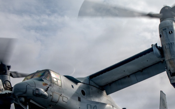 LCF-24: MV-22B Osprey DLQ aboard Fort Lauderdale