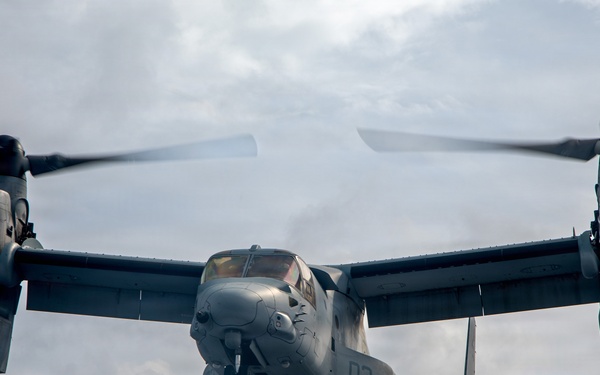 LCF-24: MV-22B Osprey DLQ aboard Fort Lauderdale