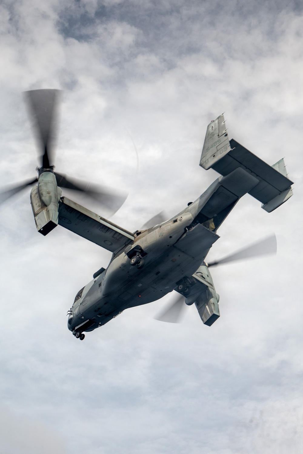 LCF-24: MV-22B Osprey DLQ aboard Fort Lauderdale