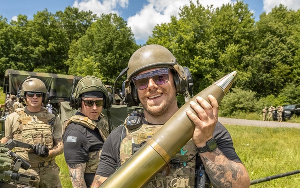 2-166th conducts artillery live-fire exercise