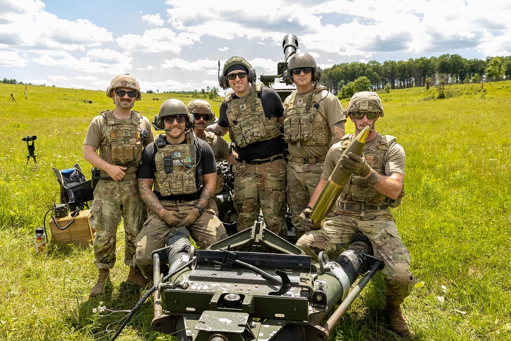 2-166th conducts artillery live-fire exercise