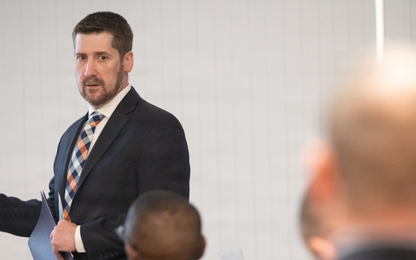 Acquisition leaders talk PAE construct during HRA event