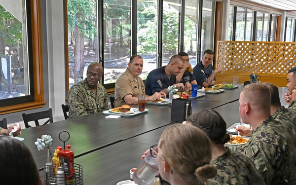 U.S. Pacific Fleet Master Chief Don Davis conducts battlespace circulation in NRNW