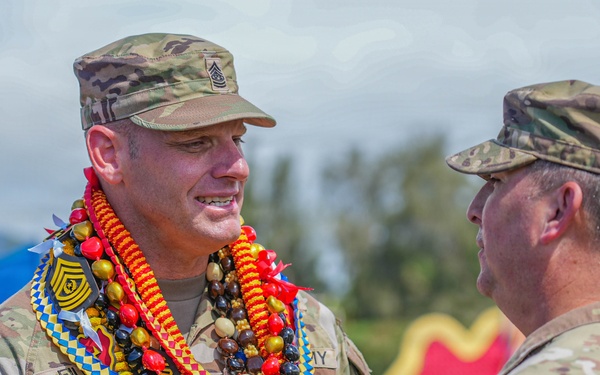 The Tropic Lightning Division Welcomes New Command Sergeant Major