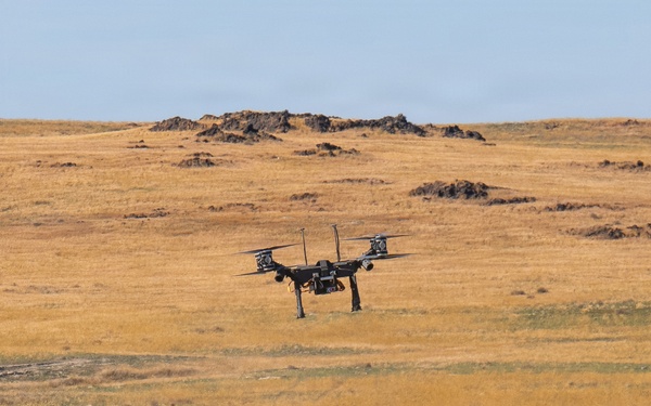 Oregon engineers breach wire obstacle with drone-delivered Bangalore