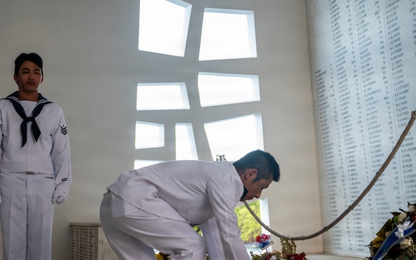 JMSDF conducts wreath-laying ceremony aboard USS Arizona Memorial