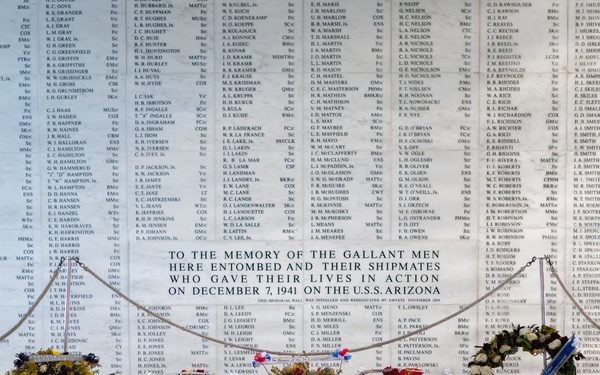 JMSDF conducts wreath-laying ceremony aboard USS Arizona Memorial