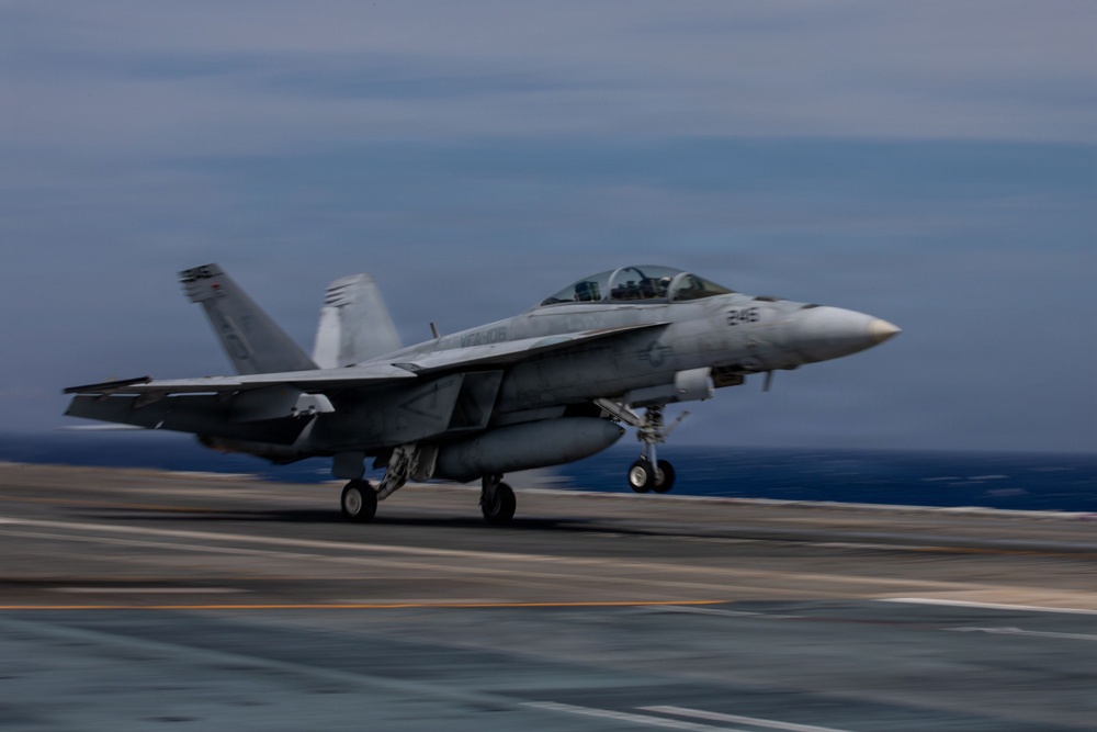 IKE Supports East Coast Fleet Replacement Squadrons