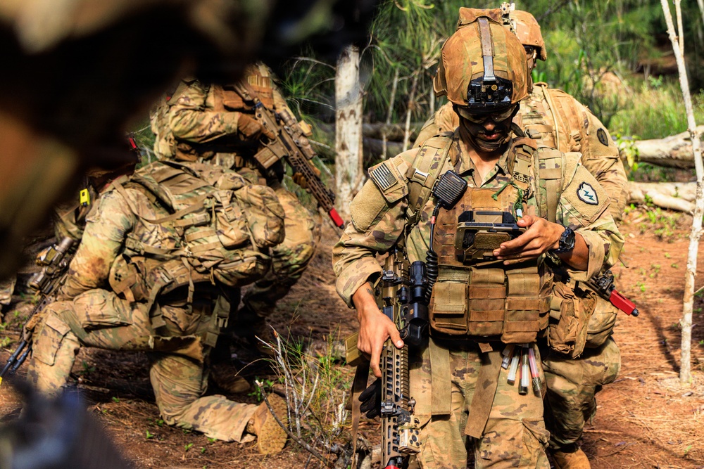 25th Infantry Division Conducts Air Assault and Urban Operations Training